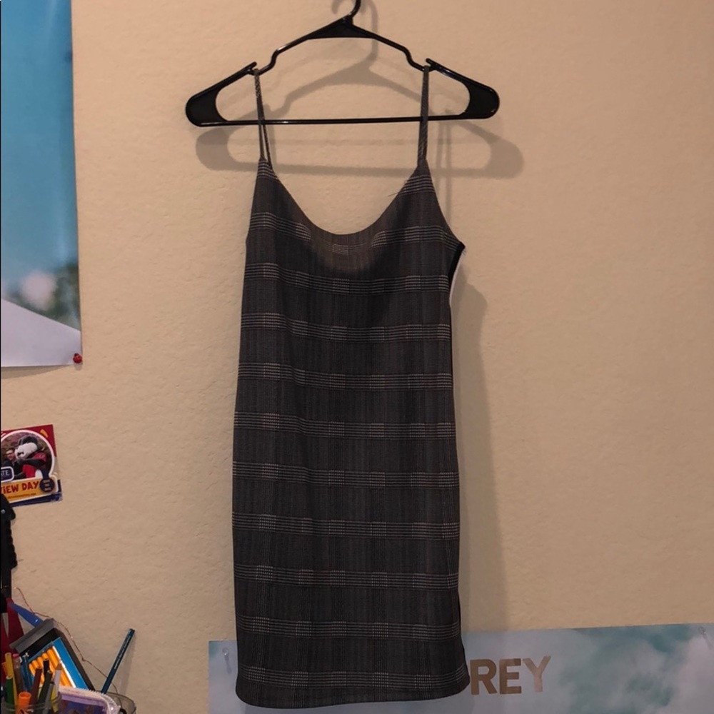 Dainty plaid slip on dress💕✨